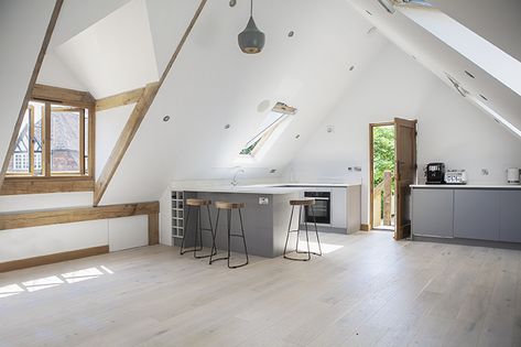 Garage With Room Above, Above Garage Apartment, Surrey House, Room Above Garage, Oak Framed Buildings, Garage Addition, Garage Loft, Garage Room, House Garage