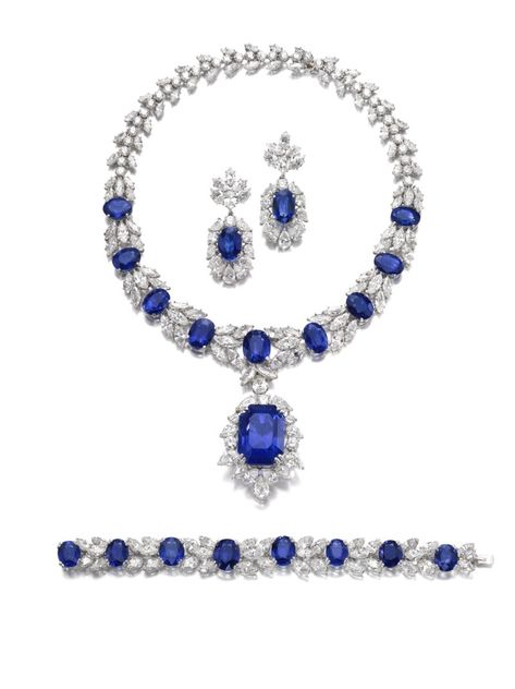 Important sapphire and diamond parure | Magnificent Jewels and Noble Jewels: Part I | Sotheby's Sapphire Parure, Diamond Parure, Antique Diamond Necklace, Detachable Pendant, Magnificent Jewels, Blue Sapphire Jewelry, Imperial Crown, Jewelry Brands, Royal Jewels