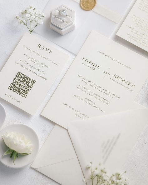 A minimalist wedding invitation proves that simplicity can speak volumes. Clean and elevated but still personalized will never go out of style. #flatlay #weddinginvitations #cleangirlaesthetic #whitetheme #overthemoon #theknot #stylemepretty #vogueweddings #luxuryweddings #nycweddingplanner #alinatoevents Wedding Invitation Flat Lay, Nyc Luxury, Minimalist Wedding Invitation, Vogue Wedding, Minimalist Wedding Invitations, Ny Wedding, Whimsical Wedding, Youre Invited, Wedding Invitation Design