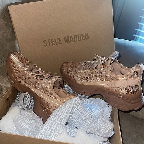 Steve Madden maxima rose gold sneakers Steve Madden Trainers, Steve Madden Sneakers Outfit, Dr Seuss Shirts, Trainers Outfit, Steve Maddens, Steve Madden Shoes Sneakers, Rose Gold Sneakers, Steve Madden Sneakers, Gold Sneakers