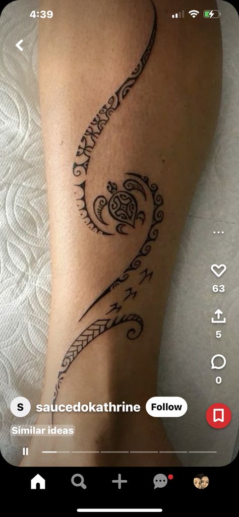 Small Samoan Tattoo, Hawaiian Tribe Tattoos For Women, Hawaiian Turtle Tattoos For Women, Hawaiian Tattoos For Women Meaning, Small Polynesian Tattoo, Guam Tattoo Women, Polynesian Turtle Tattoo Design, Island Tattoos For Women, Islander Tattoos