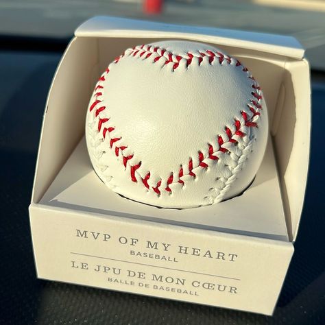 Gifts for baseball lovers