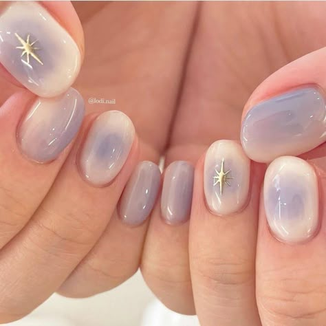 Korean Nail Art Designs, Milky Sparkle Nails, Chrome Nails Korean, Nails Inspiration Korean, Nail Korean Style Cute, Korean Gel Nail Designs, Simple Korean Nails, Blush Nails Korean, Korean Short Nails