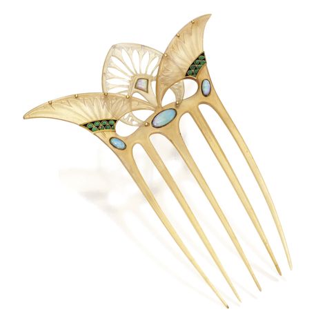 GOLD, TORTOISESHELL, OPAL AND ENAMEL HAIR COMB, GEORGES FOUQUET, FRANCE, CIRCA 1905-1908. The carved tortoiseshell comb of ancient Egyptian inspiration with lotus and papyrus motifs, set with opal cabochons, accented by black and green enamel, Antique Hair Combs, Bijoux Art Deco, Art Deco Hair, Bijoux Art Nouveau, Tortoise Shell Hair, Vintage Hair Combs, Hair Adornments, Egyptian Jewelry, Art Nouveau Jewelry