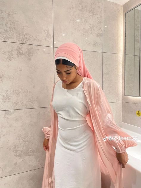 Modest Veil Outfits, Modesty Fashion Black Women, Hebrew Israelite Women Clothing, Christian Veiling Outfits Casual, Christian Woman Outfits, Hijabi Style Summer, Hijab Inspo Outfit, Pink Modest Outfits, Orthodox Outfit