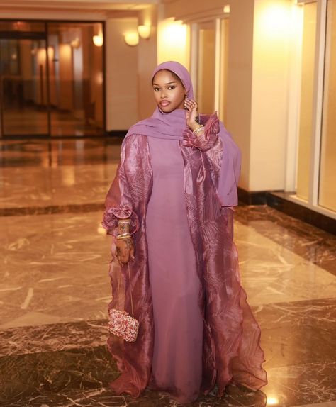 Hijabi Birthday Dinner Outfit, Birthday Abaya Outfit, Over Garments Muslim, Eid Ideas Clothes, Overgarments Muslim Philly, Muslim Birthday Outfit, Overgarments Muslim, Birthday Outfit Hijab, Hijabi Birthday Outfit