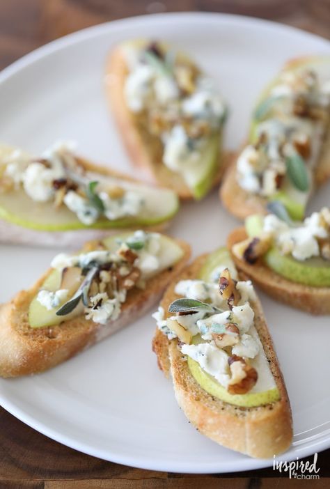 Blue Cheese, Pear, and Honey Crostini Blue Cheese Pear Honey Crostini, Pear Blue Cheese Crostini, Blue Cheese Canape, Pear And Goat Cheese Crostini, Pear Recipes Appetizer, Pear And Blue Cheese Appetizer, Pear Crostini Appetizers, Pear Goat Cheese Appetizer, Blue Cheese Bites Appetizers