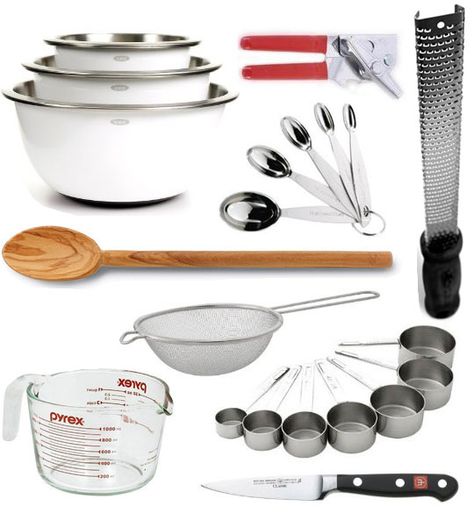 All the prep tools you need in the kitchen. The others can pretty much be categorised as junks or kitchen decorations. College Kitchen, Essential Kitchen Tools, First Kitchen, Prep Kitchen, Kitchen Must Haves, Cooking Equipment, Kitchen Equipment, Lazy Susan, Utensil Set