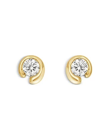 Diamond Stud Earring, Diamond Solitaire Earrings, Mini Earrings, 18k Gold Earrings, Solitaire Earrings, Daily Jewelry, Gold Diamond Earrings, Georg Jensen, Jewelry Photography