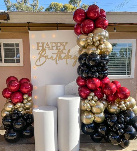 Burgundy And Black Balloon Garland, Casino Theme Balloon Arch, Gold And Red Decorations Party, Red Black And Gold Balloon Arch, Bday Set Up, Red And Black Themed Birthday Party, Red And Gold Party Decorations, Birthday Cake For Son, Black And Gold Party Decorations