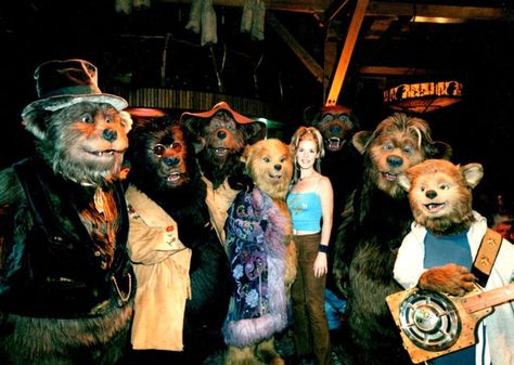 Me & The Country Bears The Country Bears Movie, Jennifer Paige, 90s Tv Shows, Song Of The South, Country Bears, Barney & Friends, Splash Mountain, Dangerous Games, 90s Tv