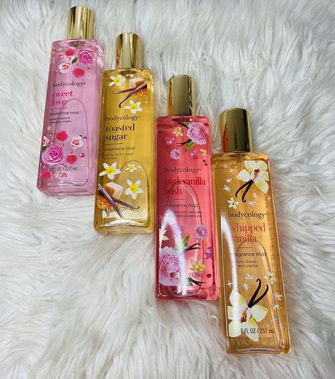 Walmart Perfume, Victoria Secret Body Spray, Bath N Body Works, Fragrances Perfume Woman, Perfume Body Spray, Bath And Body Work, Body Hygiene, Bath And Body Works Perfume, Shower Skin Care