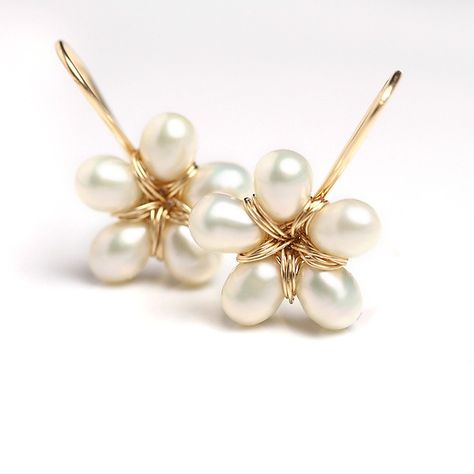 Pearl Flower Dangle Earrings by Wendy Stauffer (Gold & Pearl Earrings) Drop Earrings Wedding, Real Pearl Earrings, Flower Dangle Earrings, Diamond Cluster Earrings, Flower Drop Earrings, Wedding Earrings Drop, Bar Stud Earrings, Diamond Jewelry Designs, Wire Work Jewelry