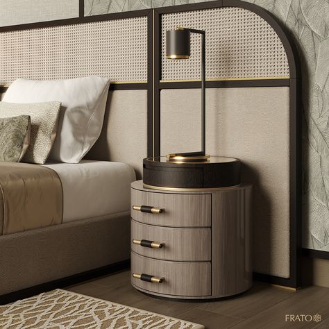 New Collection: A sleek circular design featuring three suede-lined drawers, the wood veneer and brushed-brass TULSA bedside table has an ace up its sleeve: a surface pedestal topped with bronze mirror. Accessorise with a complementary table lamp and it will playfully reflect light around your sleep space. . . . . . #Design #furniture #interiordecor #interiorstyling #designinspiration #homestyle #homedecoration #bedroomDecor #Bedroom #BedsideTable #luxuryhome #FRATO #TimelessInteriorsbyFRATO Luxury Side Tables Bedroom, Bedroom Design With Mirror, Bed Design With Mirror On Side, Bed Side Table With Dressing Mirror, Bed With Side Mirror Design, Frato Furniture Bed, Mirror Behind Bed, Curved Bed Back Design, Frato Furniture