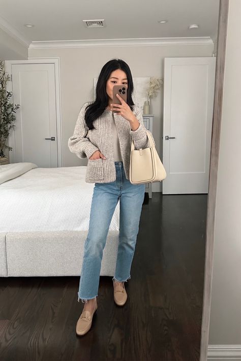 Petite nordstrom casual chic finds Sam Edelman Loafers, Blouson Sleeve, Smart Casual Outfit, Cardigan Outfits, Chunky Knit Cardigan, Casual Chic Outfit, Petite Women, Sleeve Cardigan, Asian Style