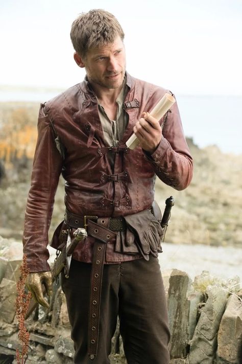 Game Of Thrones Jaime, Game Of Thrones Episodes, Jaime And Brienne, Maroon Leather Jacket, Game Of Thrones Costumes, Game Of Thrones Cast, Nikolaj Coster, Got Game Of Thrones, Nikolaj Coster Waldau