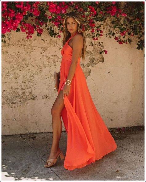 Coral Dress Outfit, Beach Wedding Outfit Guest, Orange Dress Outfits, Beach Wedding Outfit, Beach Formal, Formal Wedding Attire, Casual Beach Wedding, Beach Wedding Attire, Beach Wedding Guests