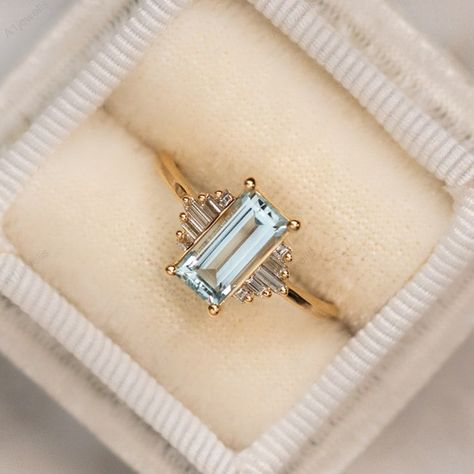 Light Blue Emerald Cut Ring, Aquamarine And Diamond Engagement Ring, Fantasy Rings, Engagement Ring Aquamarine, Art Deco Jewelry Rings, Art Deco Engagement Rings, Baguette Cut Ring, Aquamarine Wedding Ring, Emerald Cut Aquamarine Ring