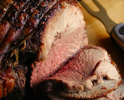 Roast Leg of Lamb With Rosemary and Garlic Inside Round Roast, Top Round Roast Recipe, Top Round Roast, Roast Leg Of Lamb, Roast Lamb Leg, Prime Rib Recipe, Leg Of Lamb, Easter Dinner Recipes, Roast Beef Recipes