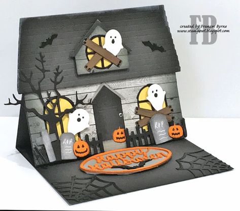 Halloween Pop Up Cards, Spooky Printables, Table Decor Halloween, Fall Coffee Table Decor, Halloween Greeting Cards, Happy Haunting, Halloween Paper Crafts, Fall Coffee Table, Carte Halloween