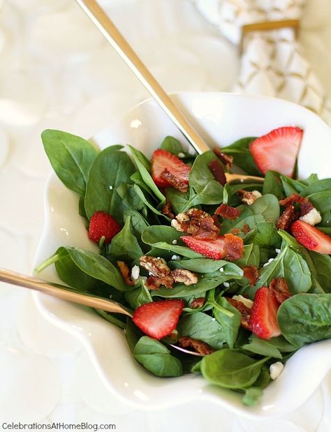 bridesmaid luncheon spinach and strawberry salad Bridal Luncheon Menu Ideas, Spinach And Strawberry Salad, Strawberry Salads, Bridal Brunch Food, Luncheon Recipes, Brunch Salad, Luncheon Menu, Bridesmaids Luncheon, Luncheon Ideas