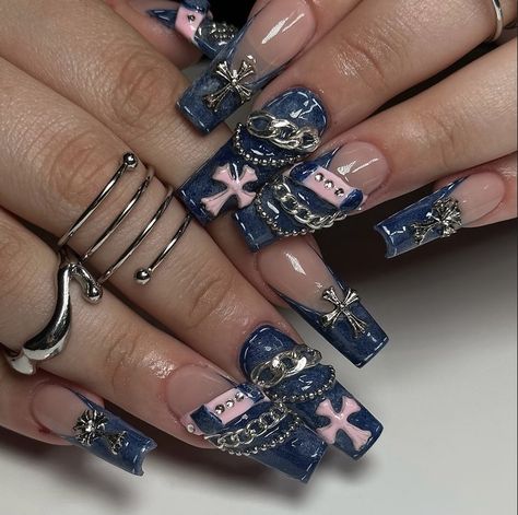 #denimnails #nailart #nailtech #nailsoftheday #nail2inspire #nailsart #nailsofinstagram #naildesign #summernails #fashion #style #summervibes #inspo Denim Nails Tutorial, Denim Acrylic Nails, Denim Nails Acrylic, Blue Lock Nails, Denim Nails Ideas, Blue Nail Inspo Acrylic, Jean Nails, Union Jack Nails, Bratz Core