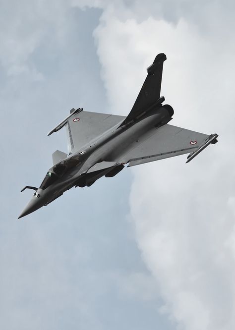 Dassault - Rafale Rafale Fighter, Dassault Rafale, Dassault Aviation, Jet Air, Airplane Fighter, Jet Fighter, Air Fighter, Military Jets, Jet Aircraft