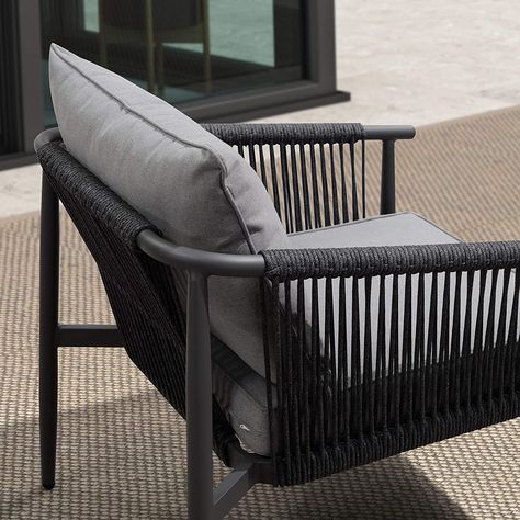 Black Patio Furniture Ideas, Black Patio Furniture, Gray Patio Furniture, Patio Lounge Furniture, Deep Seated Sofa, Aluminum Patio Furniture, Outdoor Deck Furniture, Sofa Beige, Outdoor Patio Set