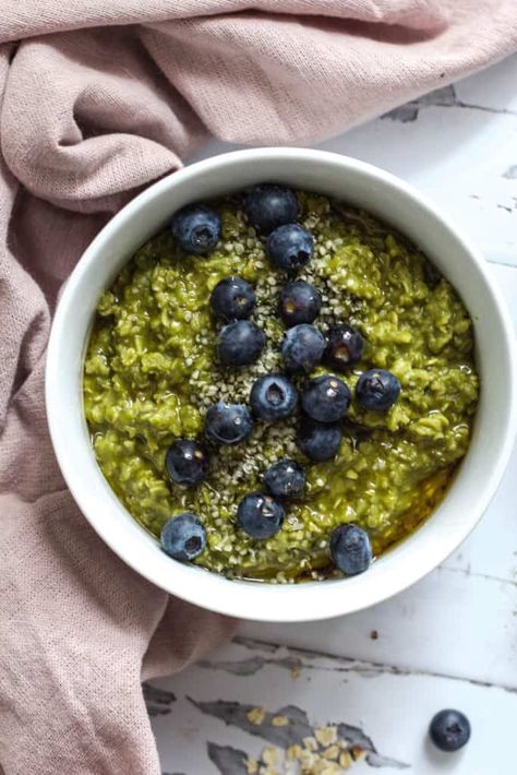 9 Breakfasts That Will Boost Your Gut Health | Hello Glow Protein Matcha, Matcha Blueberry, Probiotics And Prebiotics, Gut Healing Recipes, Gut Health Recipes, Blueberry Oatmeal, Healing Recipes, Probiotic Foods, Food Favorites