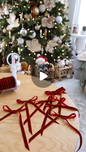 Tegan Porter on Instagram: "I’m loving all the bows around this festive season so I had to make some Velvet Bows to add to our Christmas Tree.   I found this method the best for the perfect bow using velvet ribbon.  #velvetbows #christmastreebow #bowtutorial #velvetbowtutorial #ribbonbows #christmastreedecorating #christmastreedecorations" Small Ribbon On Christmas Tree, Large Bow Tree Topper, Christmas Tree With Bows Ribbons, How To Tie A Velvet Ribbon Bow, How To Make Bows For Christmas Tree, Velvet Bows On Christmas Tree, Velvet Bow Christmas Tree, Velvet Ribbon Christmas Tree, Bows On Christmas Tree