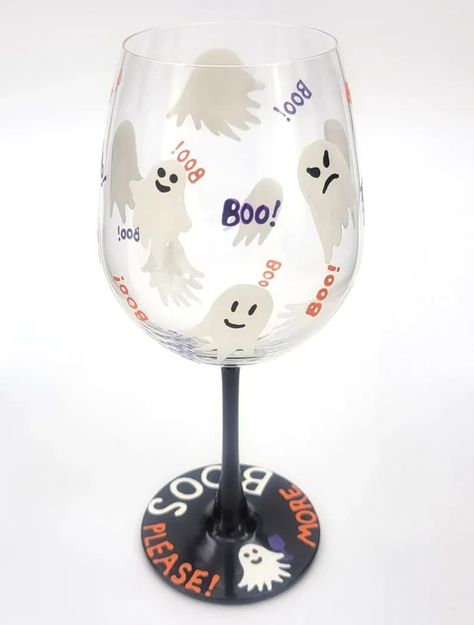 Halloween Wine Glasses Diy, Halloween Wine Glasses, Wine Glass Designs, Diy Wine Glasses, Cute Ghosts, Halloween Wine, Hand Painted Glasses, Wine Glass Crafts, Sales Pitch