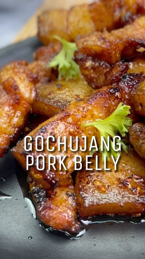 Kimchi Pork Belly, Korean Grilled Pork Belly, Gochujang Pork Belly, Korean Pork Belly Recipes, Asian Pork Belly Recipes, Gochujang Pork, Lechon Recipe, Asian Pork Belly, Korean Pork Belly