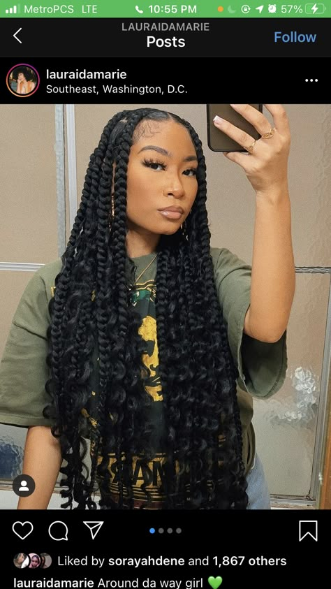 Jumbo Knotless Box Braids With Bohemian Curls, Jumbo Bohemian Knotless Braids With Color, Bohemian Jumbo Box Braids, Big Bohemian Braids, Jumbo Braids Curly Ends, Jumbo Goddess Box Braids With Curls, Boho Jumbo Box Braids, Chunky Boho Braids, Giant Box Braids