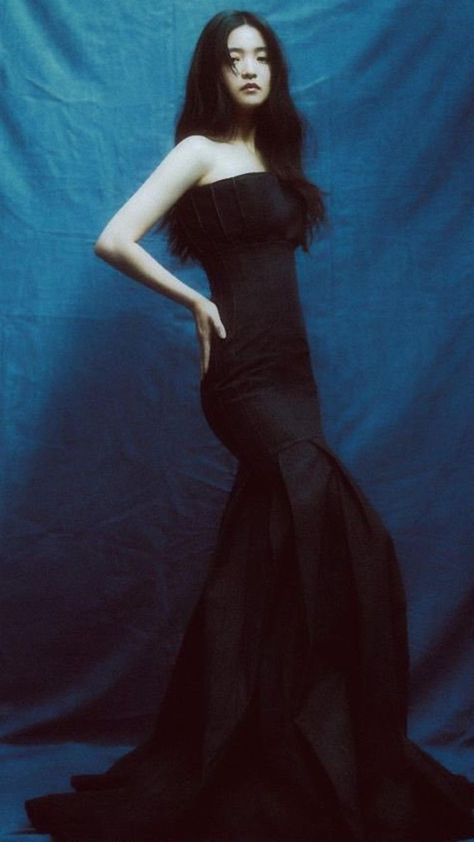 Kim Tae Ri | Marie Claire Korea | Oct 2022 Korean Photoshoot, Kim Tae Ri, Kim Taeri, Marie Claire Korea, Fashion Photography Poses, Korean Model, Korean Actress, Long Gown, Fashion Photoshoot