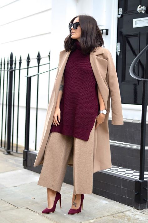 CAMEL V BURGUNDY | A FASHION FIX // UK FASHION AND LIFESTYLE BLOG Female Lawyer Fashion, Fall Moodboard, Female Lawyer, Maroon Outfit, Lawyer Fashion, Burgundy Outfit, Lawyer Outfit, Mom Outfit, Corporate Chic