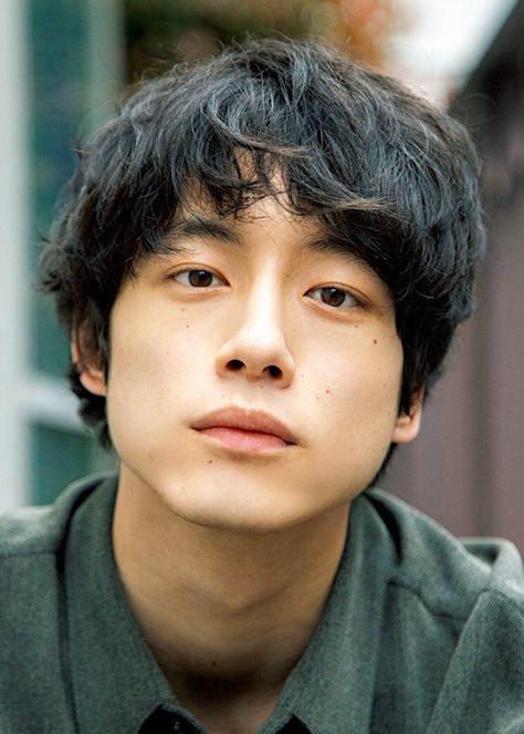 Sakaguchi Kentaro, Kentaro Sakaguchi, Piskel Art, 얼굴 드로잉, Asian Man, Face Drawing Reference, Photographie Portrait Inspiration, Human Reference, Unique Faces