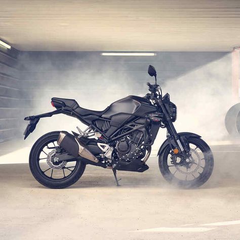 Honda Motorcycle and Scooter India (HMSI) has launched the 2024 model of the CB300R café racer in India priced at Rs. 2.4 lakh (ex-showroom, Delhi). The neo sports café racer gets a price cut of Rs. 37,000 and was earlier priced at Rs. 2.77 lakh. This makes it remarkably affordable, which makes a good argument in terms of sales and merchant traffic. Honda did not reveal the reason for the price reduction. Honda Cb300r, Motorcycles And Scooter, Honda (motorcycle), Price Reduction, Cafe Racer, Jdm, Showroom, Product Launch, Bike