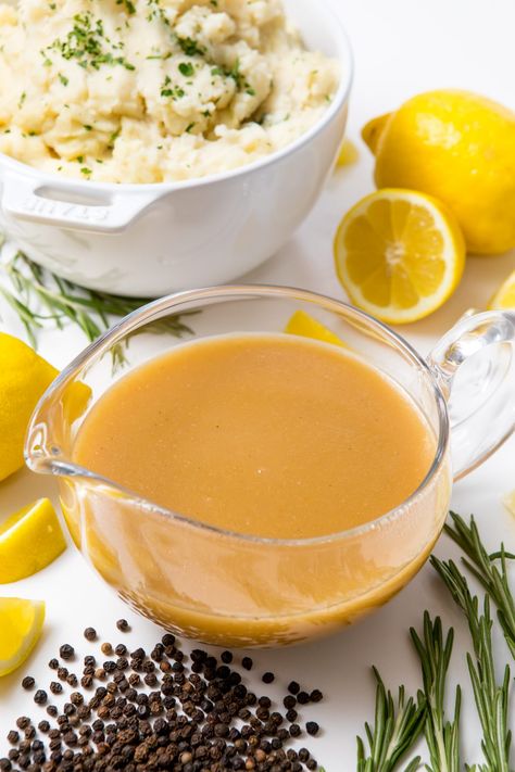 Citrus Turkey Gravy, Lemon Gravy, Turkey Gravey, Lemon Turkey, Citrus Turkey, Rosemary Turkey, Thanksgiving Gravy, Turkey Gravy Recipe, Turkey Broth