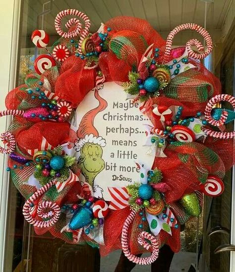 Dr. Suess, Grinch Christmas Wreath, The Grinch Who Stole Christmas, Grinch Wreath, Grinch Decorations, Grinch Christmas Party, Whoville Christmas, Grinch Christmas Tree, Grinch Who Stole Christmas