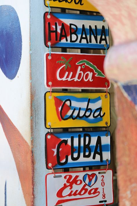 Discover a island paradise you haven't seen Cuban Flag Aesthetic, Cuba Travel Aesthetic, Cuba Havana Aesthetic, Havana Cuba Aesthetic, Cuban Aesthetic, Cuba Aesthetic, Brain Painting, Cuba Culture, Cuba Pictures