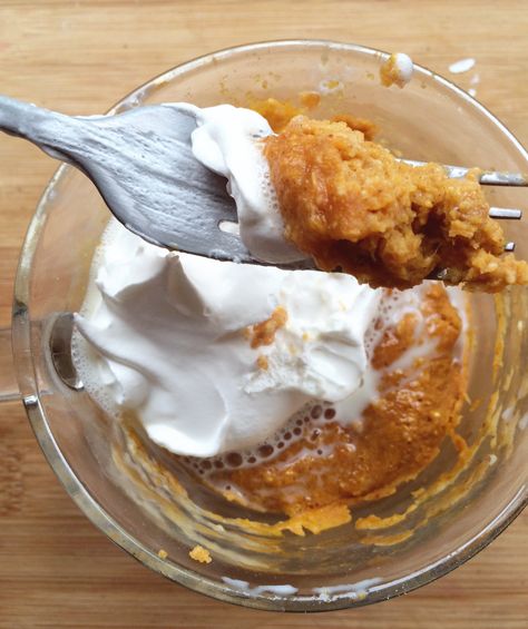 Okay, seriously everyone, this 3 Minute Pumpkin Pie in a Mug is my favorite recipe so far. It's soooo good. Yum! I actually had to make one for each person, because everyone wanted some when they t... Pie In A Mug, Trim Healthy Mama Dessert, Cake Mug, Thm Desserts, Low Carb Sweets, Mug Recipes, Thm Recipes, This Is Your Life, In A Mug