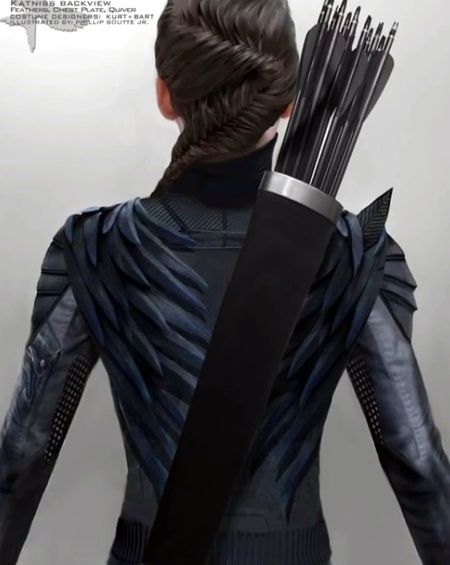 Katniss back/quiver Mockingjay Costume, Katniss Mockingjay, Costume Concept Art, Katniss Costume, The Mockingjay, Costume Concept, Hunger Games Wallpaper, The Hunger Games Mockingjay, World Book Day Costumes