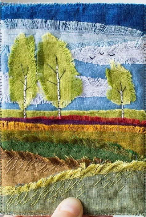 Colchas Quilting, Collage Landscape, Landscape Art Quilts, Applique Art, Landscape Quilt, Textile Art Embroidery, Creative Textiles, Fabric Postcards, Fabric Cards