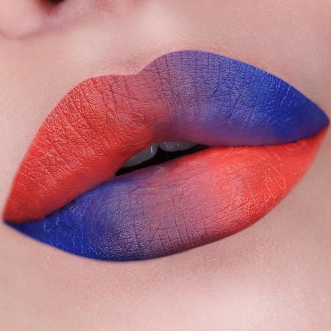 Fun Lipstick Ideas, Lipstick Ideas Creative, Funky Lipstick, Cute 4th Of July Makeup, Invisible Jewelry, 4th Of July Makeup Ideas, July Makeup Ideas, Rainbow Lipstick, Cool Lipstick