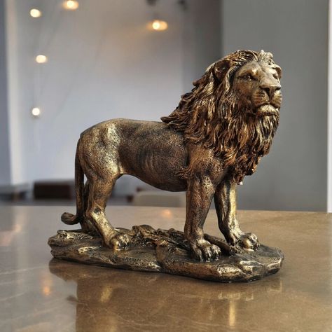 Gold Lion Statue✨ Size 35x25 cm 📌Our products are made of high quality polyresin material. ✅ 📌It is completely hand-painted. 🎨 📌It is delivered to you within 3-7 working days with fast and safe delivery. ✈️ 📌Free shipping options are available for USA and UK. 📌 You can contact us for the order🛒 #lionstatue #lionsculpture #homeaccennts #modernhomeaccessories #giftideaforhim #officedecorideas Modern Tabletop Decor, Modern Luxury Home, Lion Statue, Gold Lion, Deco Originale, Resin Statue, Polyester Resin, Modern Accessories, Tabletop Accessories