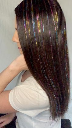 Fairy Hairstyles Aesthetic, Hair Tinsel Ideas, Glitter Bar Ideas, Tinsel Ideas, Hair Tinsels, Glitter Braids, Fairy Hairstyles, Tinsel Hair, Diy Hairstyle