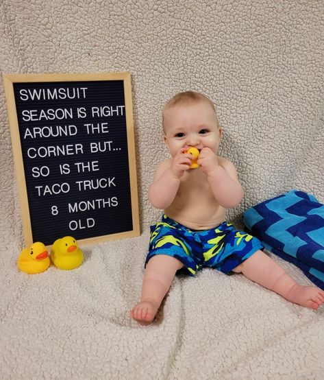 12 Month Old Letter Board Ideas, 10 Month Old Photoshoot Ideas, 11 Month Old Picture Ideas, 8 Month Old Picture Ideas, 8 Month Old Letter Board Ideas, 6 Month Letter Board Ideas, 8 Month Old Photo Ideas, 10 Month Old Milestones Photo Ideas, 9 Month Old Milestones Photo Ideas