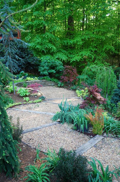 Easy Landscaping, Fine Gardening, Landscape Plans, Traditional Landscape, Woodland Garden, Front Yard Garden, Landscaping Tips, Diy Landscaping, Ideas Pictures