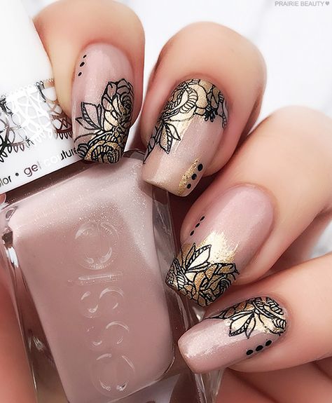 Short Stamped Nails, Nails With Stamps Designs, New Manicure Ideas, Nail Plate Designs, Stamp Art Nails, Nail Stamp Art Designs, Stamping Gel Nails, Nail Designs Stamping, Stamp Nail Art Ideas