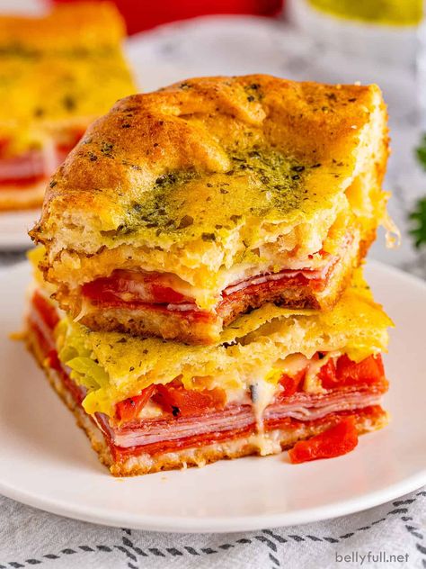 With all of the elements of a baked Italian sub layered with crescent roll dough, these Antipasto Squares make a delicious, easy lunch or fun party appetizer. Italian Sub Squares The Country Cook, Italian Sub Squares Delish, Italian Sub Squares, Italian Crescent Casserole, Antipasto Sandwiches, Antipasto Bread, Antipasto Squares, Easy Antipasto, Mimosa Party